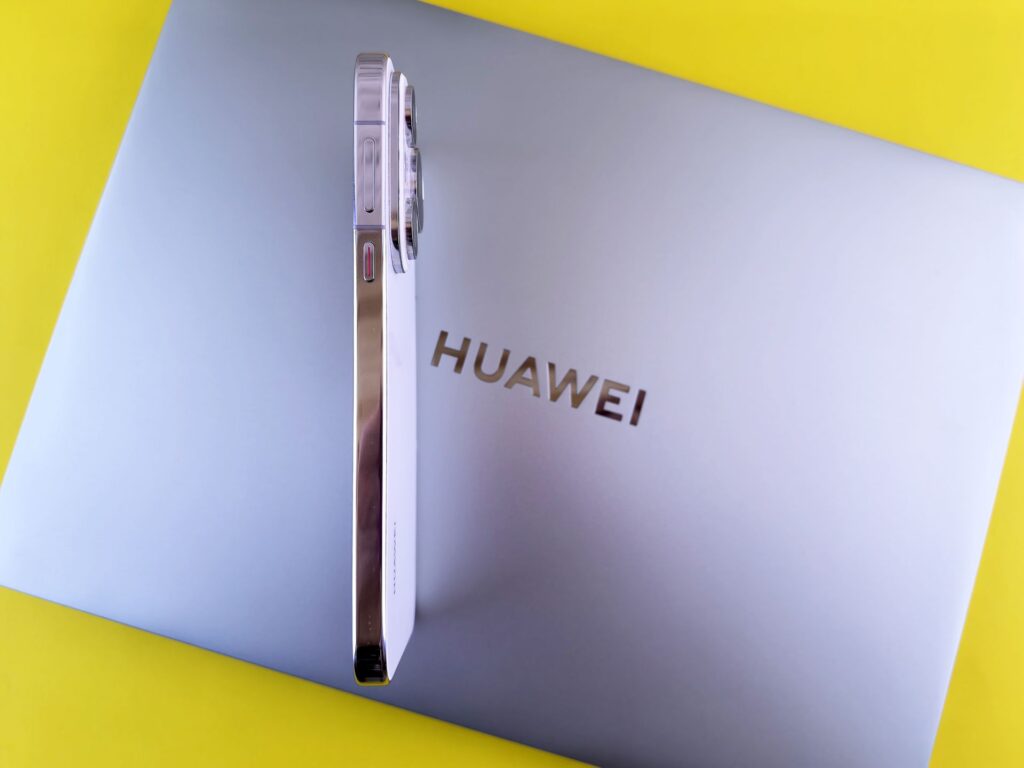 Huawei Mate X6